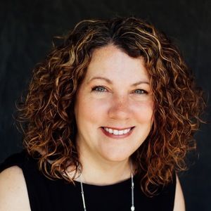 Meet your Posher, Carolyn